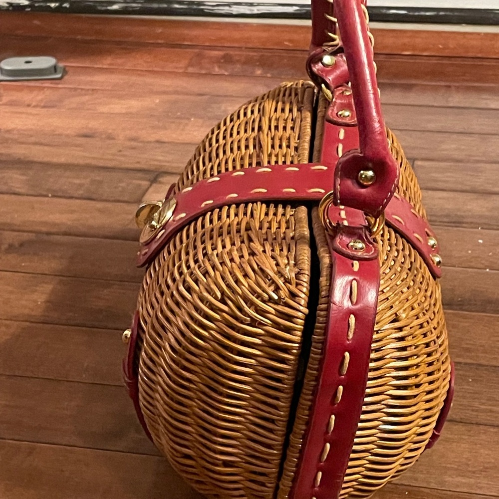 Wicker Mini Top-Handle Bag with Red Trim - Picture 4 of 8